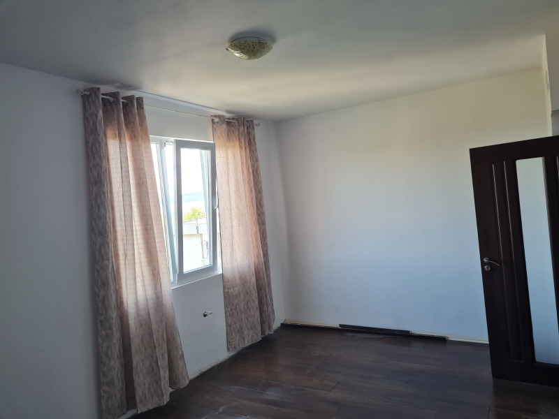 Продава 3-СТАЕН, гр. Девня, област Варна, снимка 10 - Апартаменти - 52611880