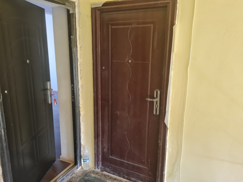 Продава 3-СТАЕН, гр. Девня, област Варна, снимка 15 - Апартаменти - 52611880