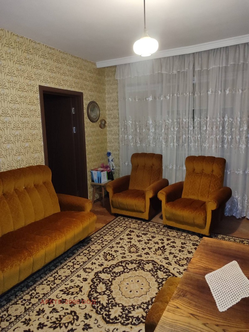 Продава 3-СТАЕН, гр. София, Надежда 4, снимка 3 - Апартаменти - 52664874