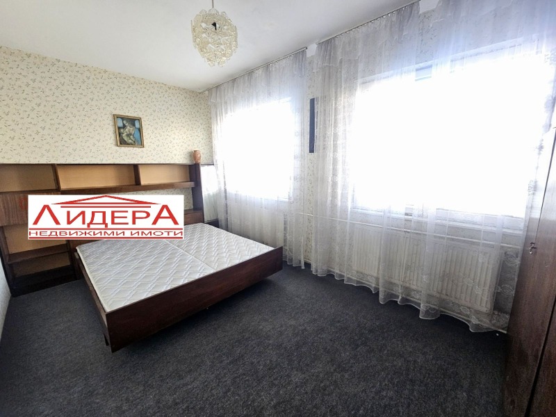 Продава 3-СТАЕН, гр. Пловдив, Тракия