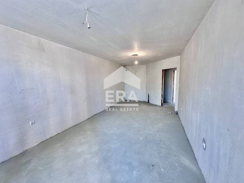 Продава 3-СТАЕН, гр. Велико Търново, Бузлуджа, снимка 2 - Апартаменти - 53770902