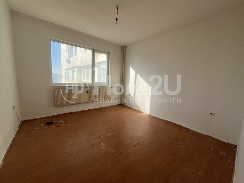 Продава 4-СТАЕН, гр. Варна, Кайсиева градина, снимка 1 - Aпартаменти - 49010557