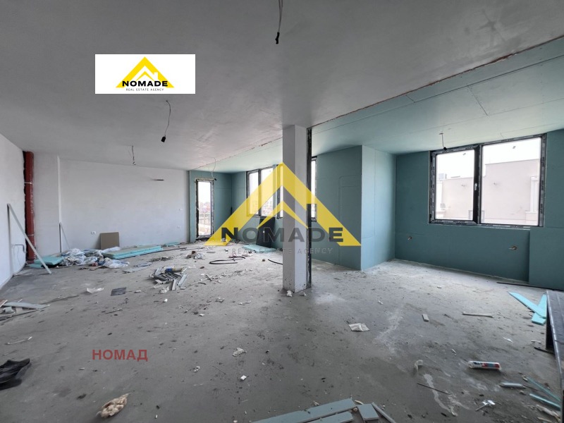 Продава  4-стаен град Пловдив , Остромила , 165 кв.м | 81471711 - изображение [2]