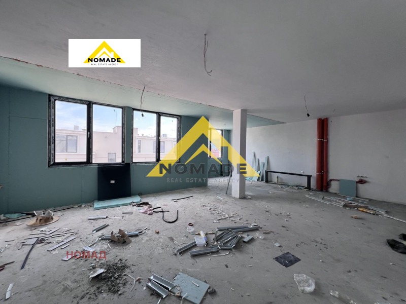 Продава  4-стаен град Пловдив , Остромила , 165 кв.м | 81471711 - изображение [3]
