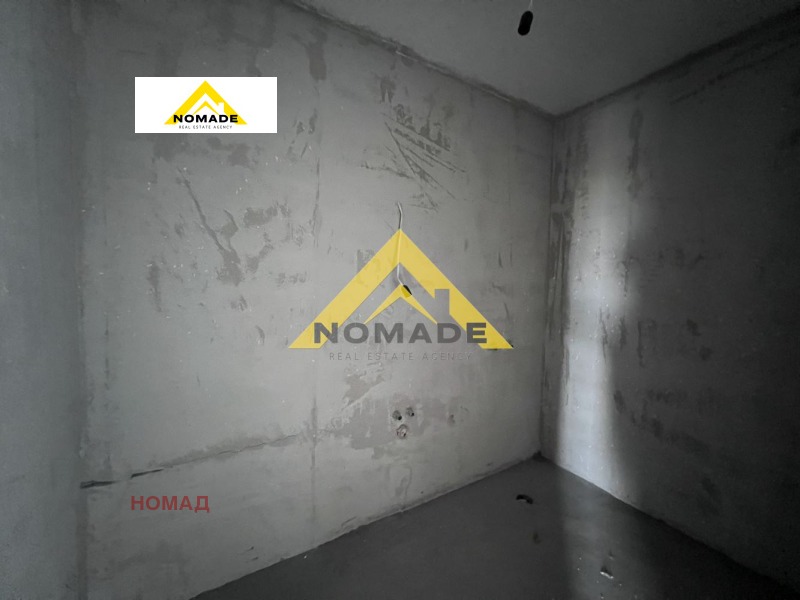 Продава  4-стаен град Пловдив , Остромила , 165 кв.м | 81471711 - изображение [9]