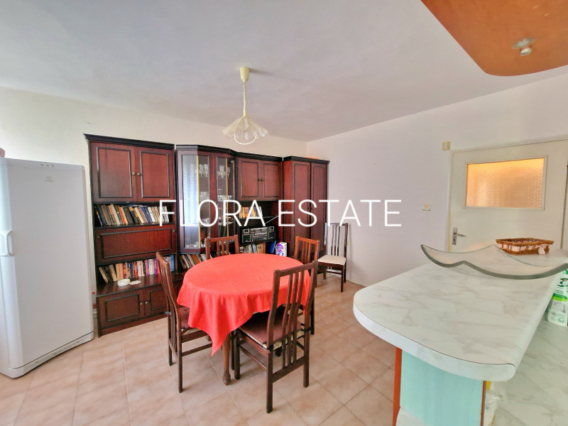 Продава  4-стаен град Добрич , Център , 153 кв.м | 51316005 - изображение [8]