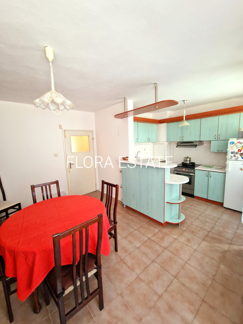 Продава  4-стаен град Добрич , Център , 153 кв.м | 51316005 - изображение [5]