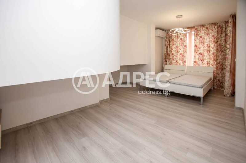 Продава МНОГОСТАЕН, гр. София, Център, снимка 16 - Апартаменти - 52504906