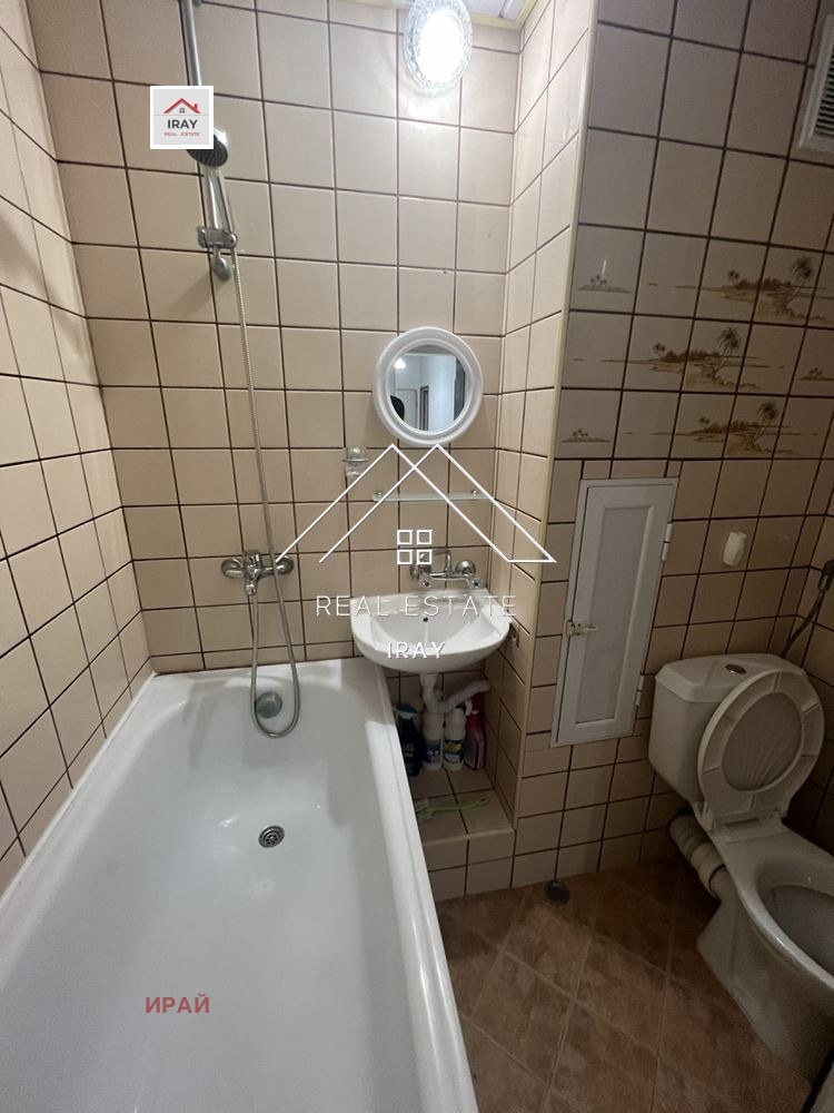 Продава МНОГОСТАЕН, гр. Стара Загора, Център, снимка 16 - Апартаменти - 54659585