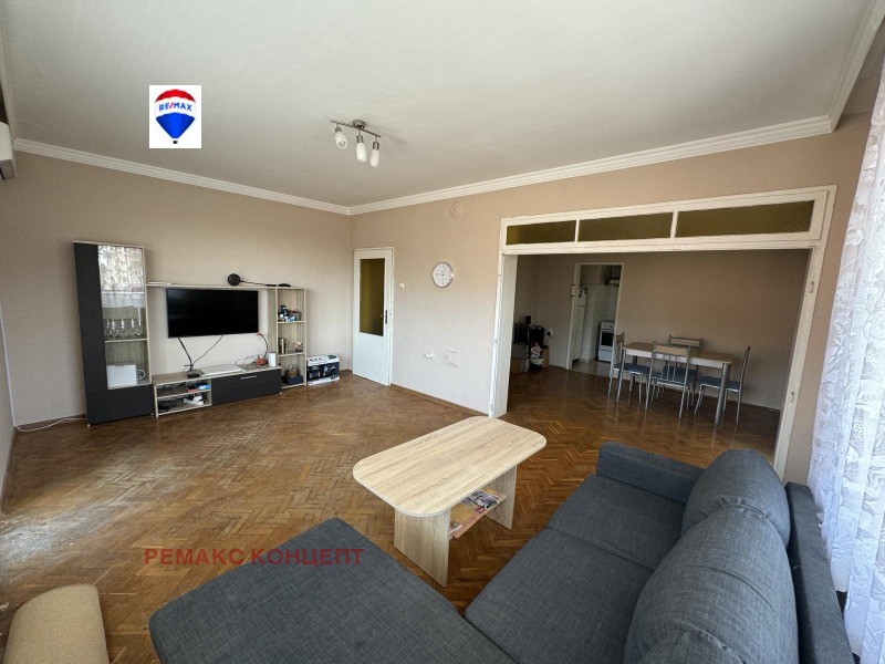 Продава  Етаж от къща град Шумен , Томбул джамия , 109 кв.м | 37896702 - изображение [2]