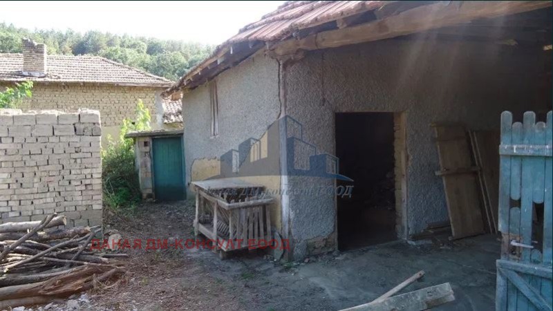 Продава КЪЩА, с. Веселиново, област Шумен, снимка 2 - Къщи - 53183016