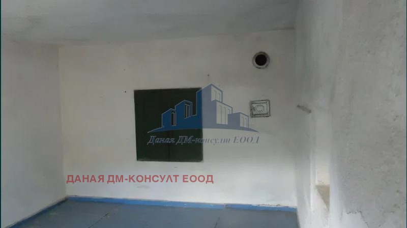 Продава КЪЩА, с. Веселиново, област Шумен, снимка 4 - Къщи - 53183016