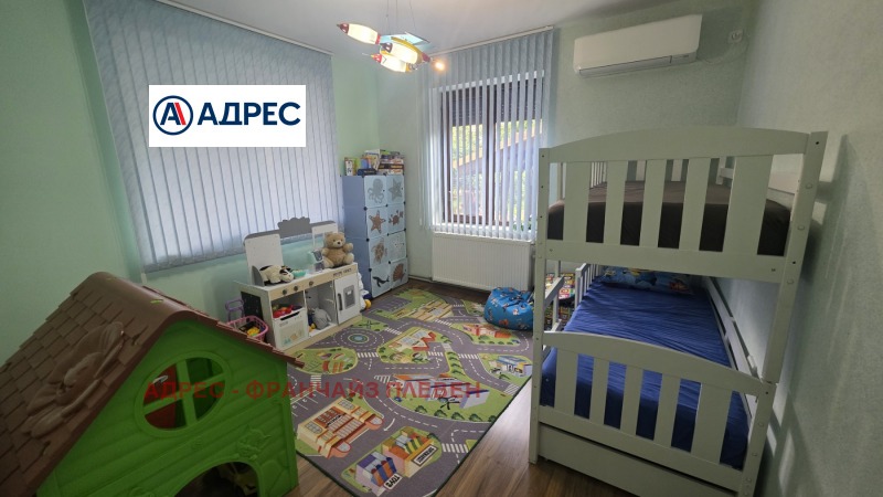 Продава КЪЩА, с. Ясен, област Плевен, снимка 8 - Къщи - 53084859