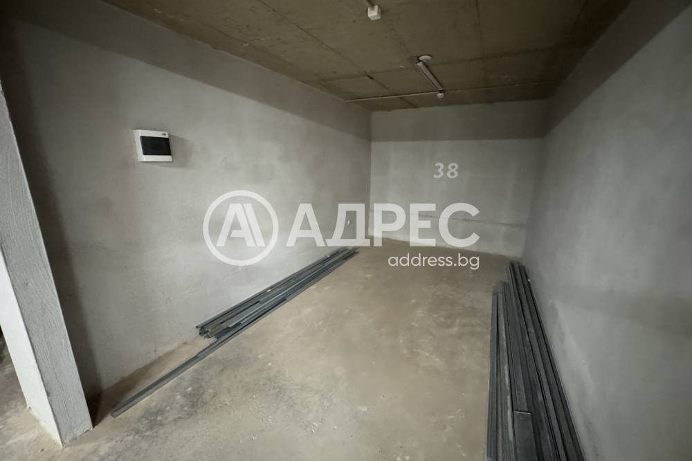 Продава ГАРАЖ, ПАРКОМЯСТО, гр. София, Малинова долина, снимка 5 - Гаражи и паркоместа - 54940279