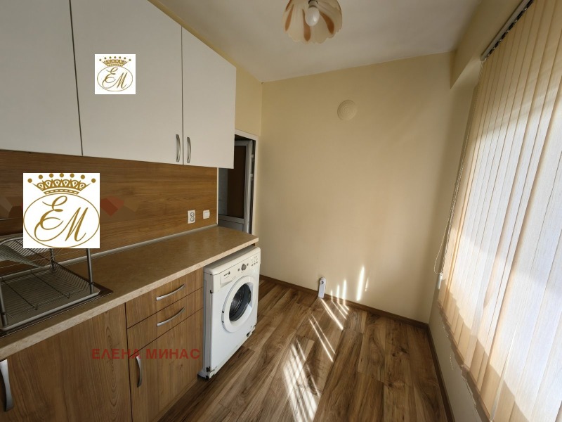 Продава 2-СТАЕН, гр. Шумен, Болницата, снимка 4 - Апартаменти - 52534863