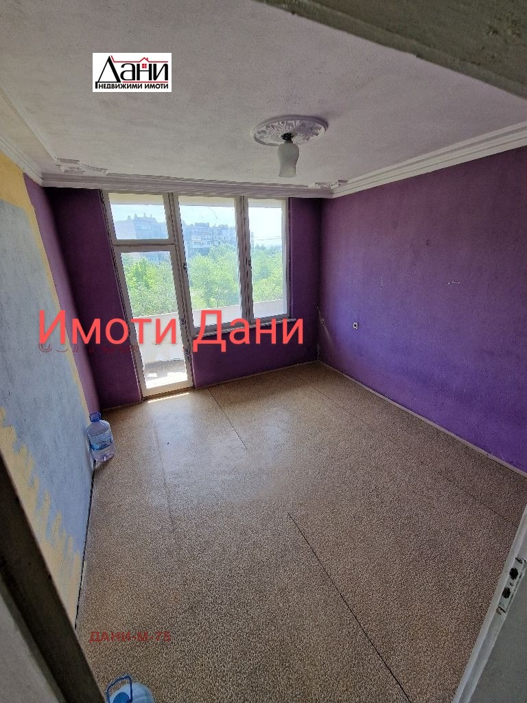 Продава 3-СТАЕН, гр. Шумен, Тракия, снимка 7 - Aпартаменти - 49446016