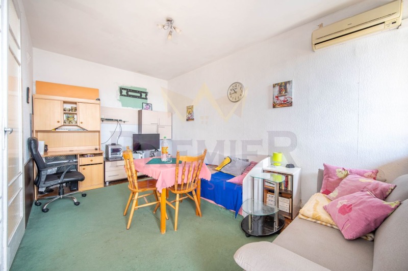 Продава  4-стаен град Варна , Базар Левски , 102 кв.м | 16791179 - изображение [7]