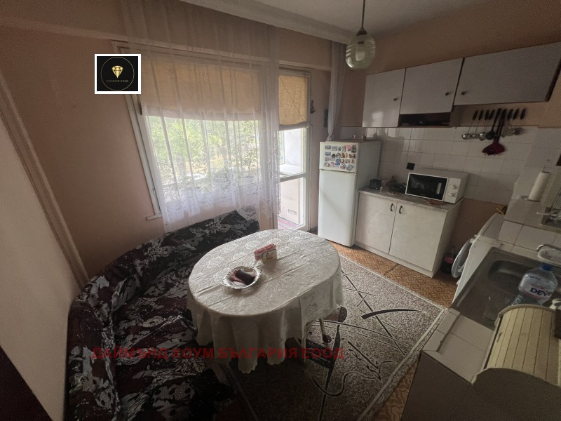 De vânzare  3+ dormitor Plovdiv , Iujen , 88 mp | 30929092 - imagine [13]