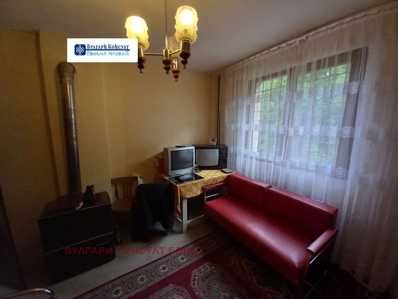Продава  Къща област Кюстендил , с. Таваличево , 240 кв.м | 79947972 - изображение [14]