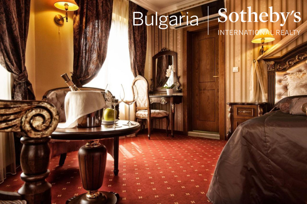 Продава ХОТЕЛ, гр. Хисаря, област Пловдив, снимка 14 - Хотели - 54292500