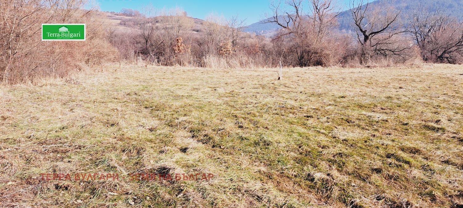 Продава ЗЕМЕДЕЛСКА ЗЕМЯ | Imot.bg — изображение 6