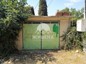 σπίτι κ.κ. Αλβενα, περιοχή Dobrich 12