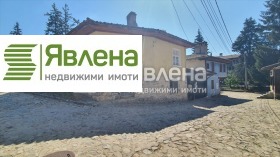Къща гр. Копривщица, област София