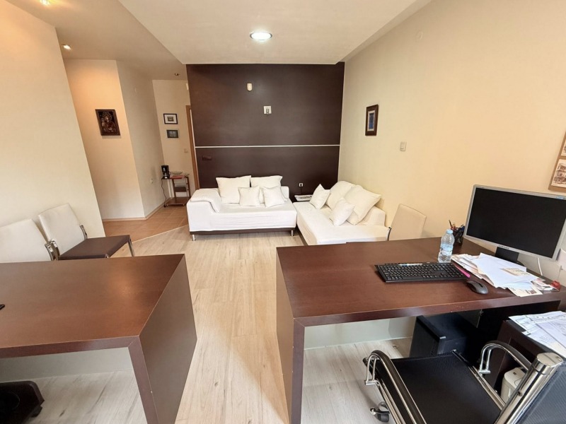 Продава 2-СТАЕН, гр. Бургас, Център, снимка 6 - Апартаменти - 53341996