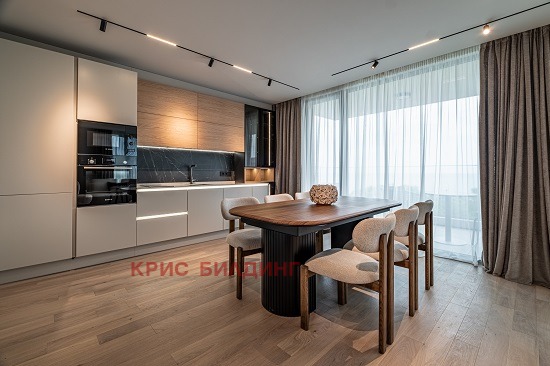 Продава  3-стаен град Варна , к.к. Св.Св. Константин и Елена , 142 кв.м | 80231408 - изображение [6]