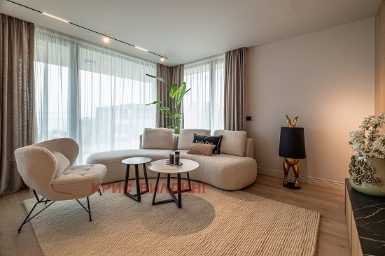 Продава  3-стаен град Варна , к.к. Св.Св. Константин и Елена , 142 кв.м | 80231408 - изображение [4]