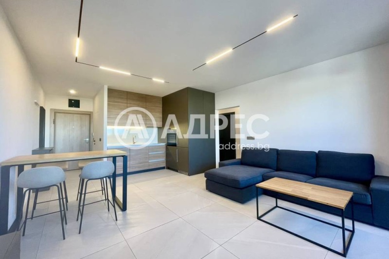 Eladó  2 hálószobás Sofia , Hladilnika , 94 négyzetméter | 70554038
