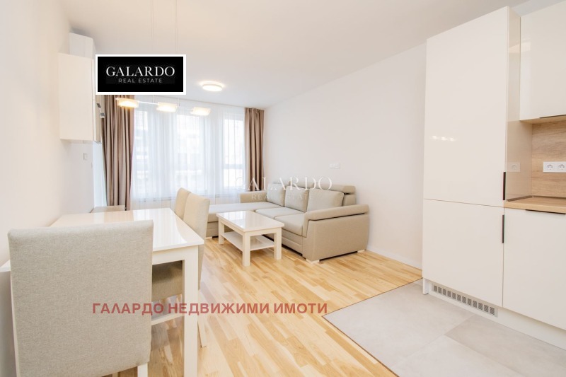 Na prodej  2 ložnice Sofia , Centar , 116 m2 | 45973354 - obraz [2]