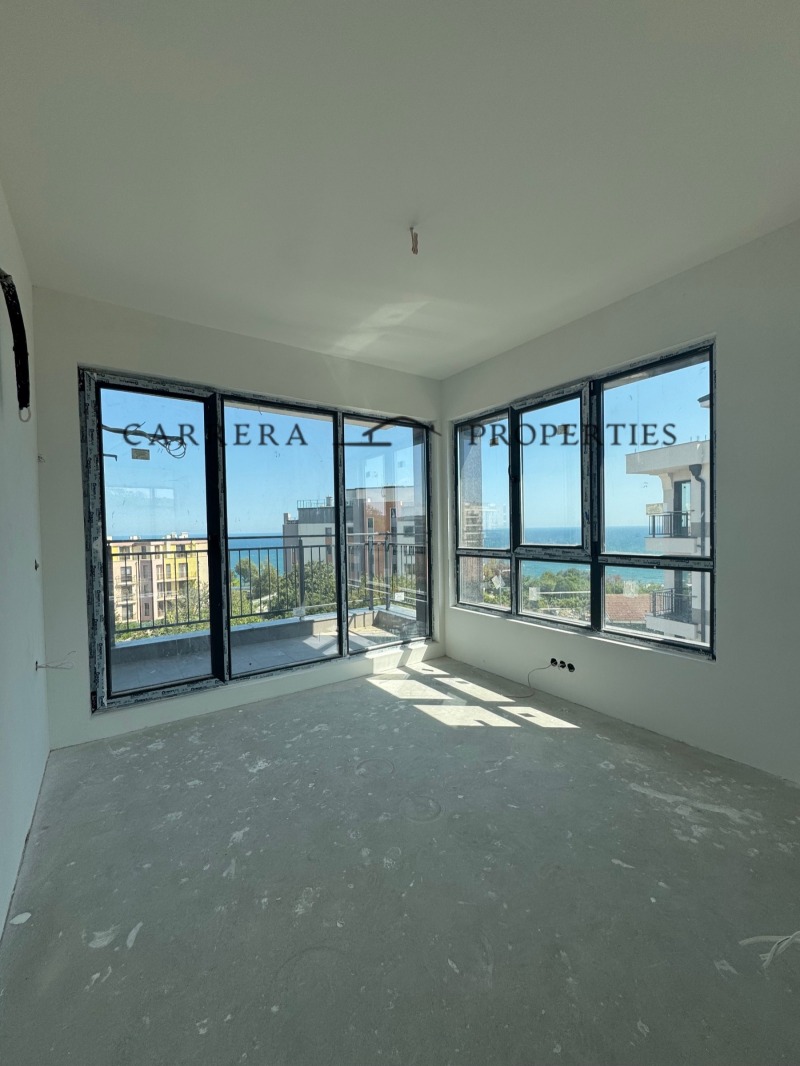 Продава 3-СТАЕН, гр. Варна, к.к. Чайка, снимка 2 - Апартаменти - 53034496