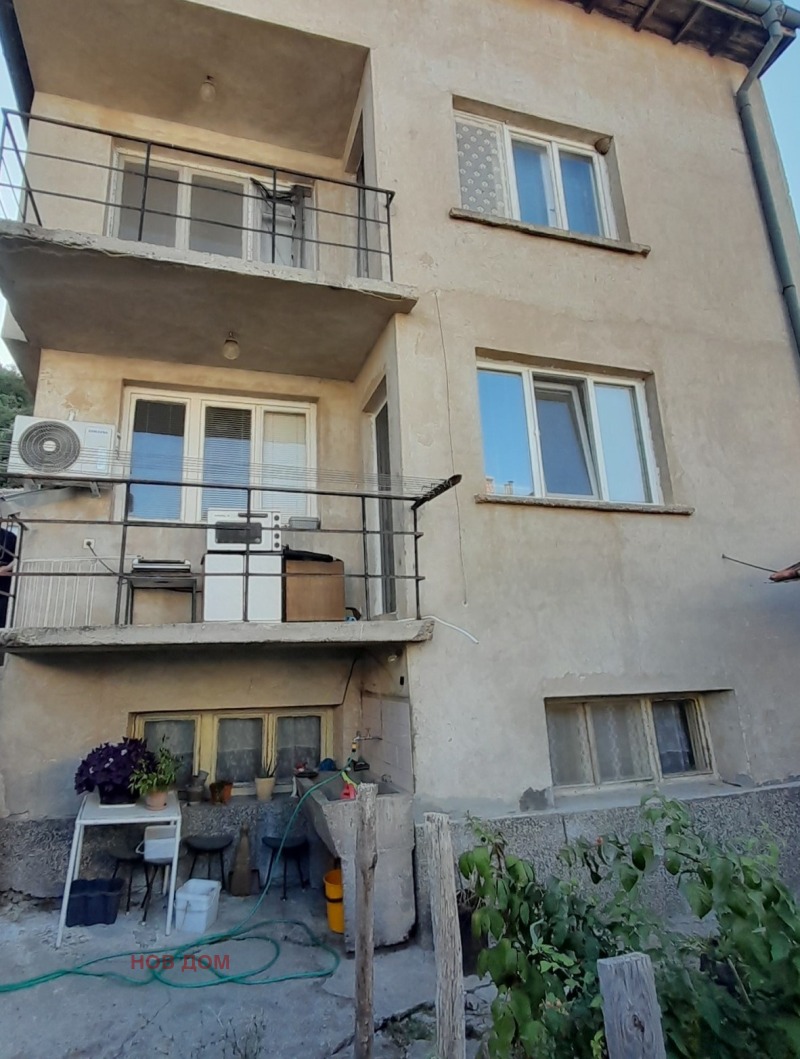 For Sale  House Vratsa , Podbalkanska , 225 sq.m | 48831627