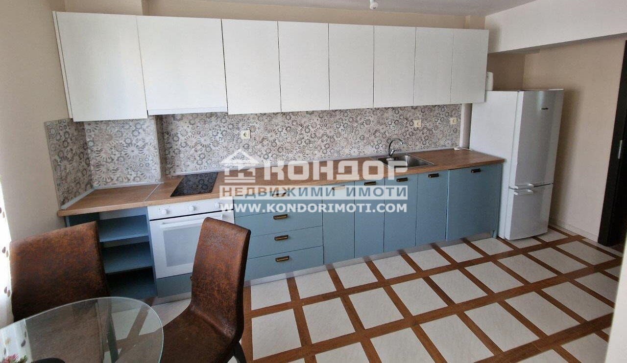 Продава 2-СТАЕН, гр. Пловдив, Кючук Париж, снимка 2 - Апартаменти - 54275191