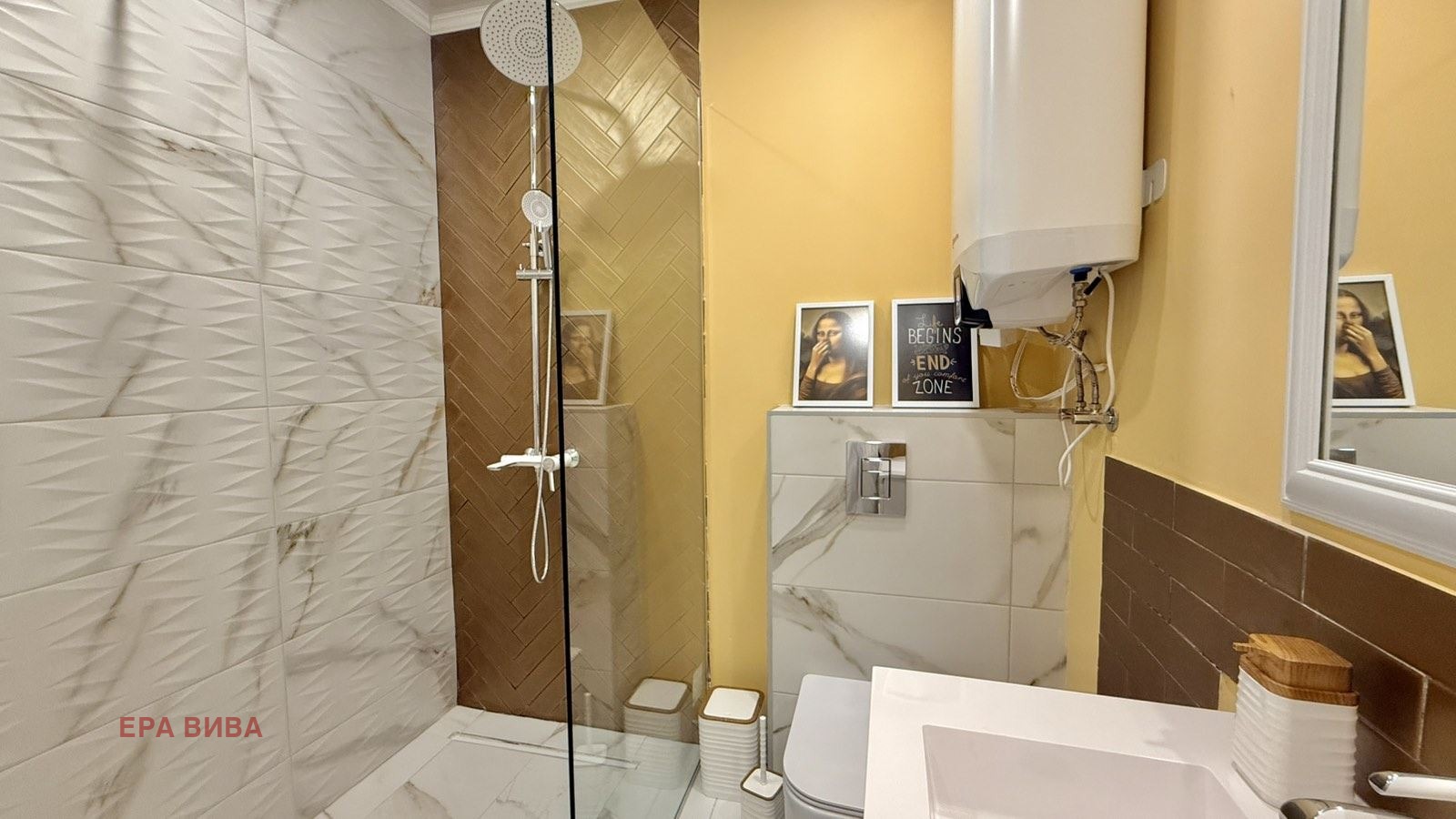 Продава 4-СТАЕН, гр. Варна, Централна поща, снимка 13 - Апартаменти - 55360243