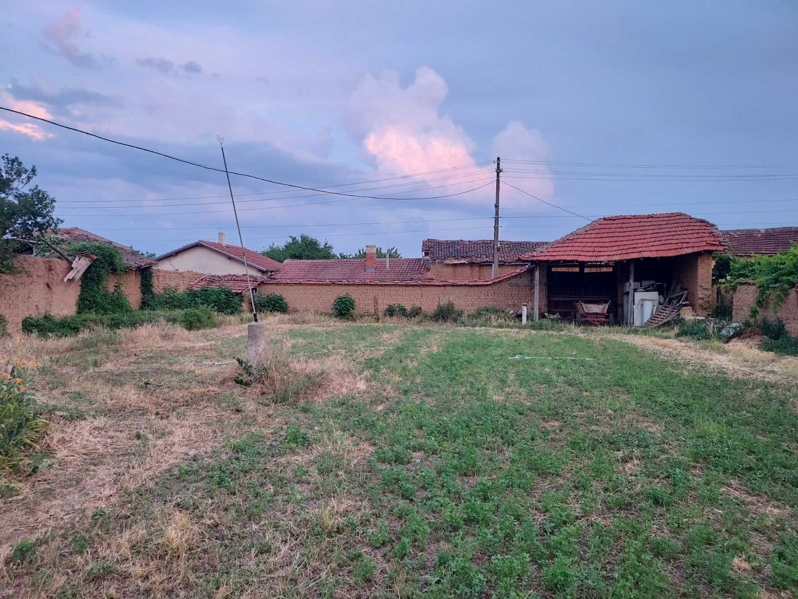 Продава КЪЩА, с. Дъбово, област Стара Загора, снимка 2 - Къщи - 51351028