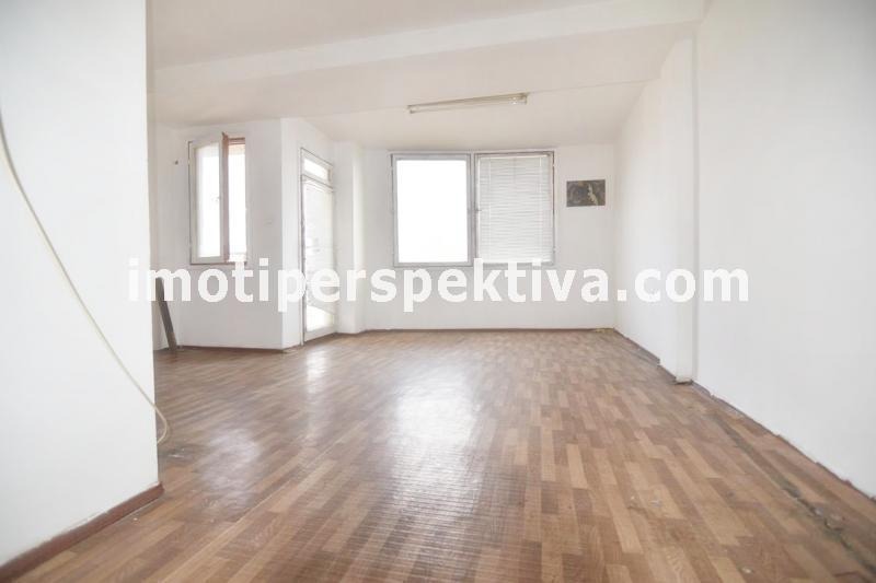 Eladó  2 hálószobás Plovdiv , Centar , 88 négyzetméter | 54206409 - kép [2]