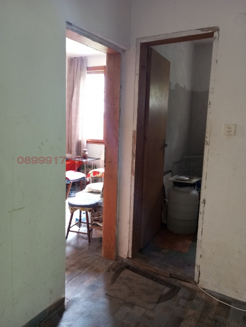 Продава ЕТАЖ ОТ КЪЩА, гр. София, гр. Банкя, снимка 8 - Етаж от къща - 52733684