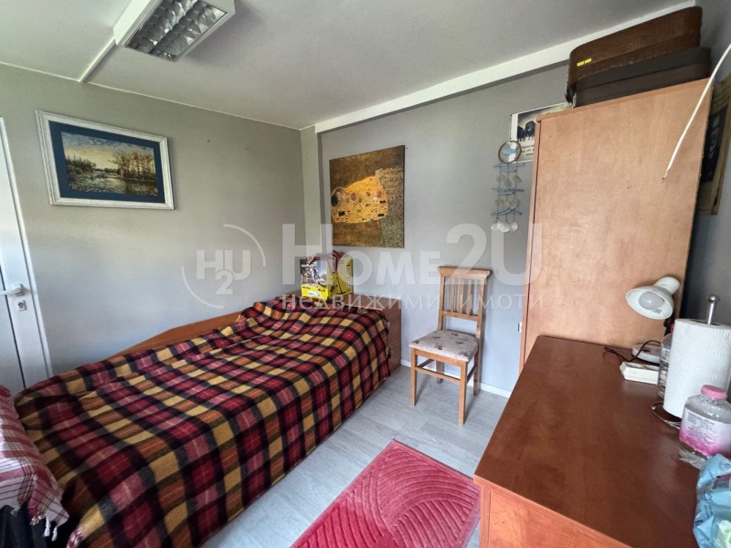 Продава ЕТАЖ ОТ КЪЩА, с. Езерово, област Варна, снимка 7 - Етаж от къща - 52665025