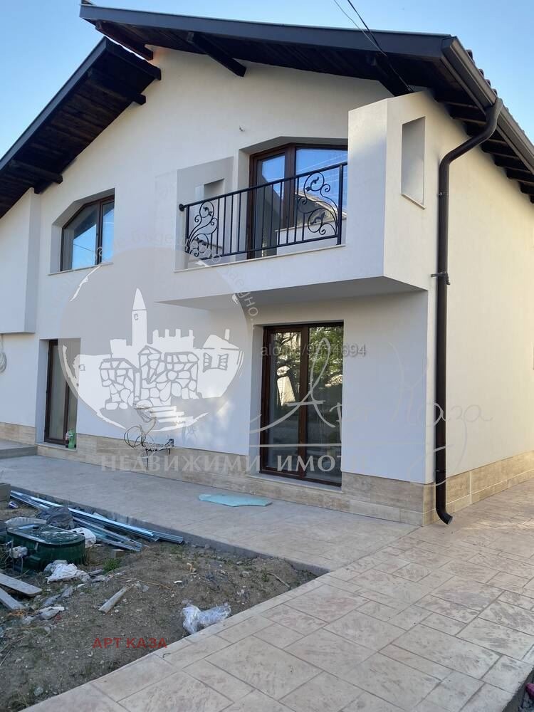 À venda  Casa região Plovdiv , Voivodinovo , 156 m² | 85115509