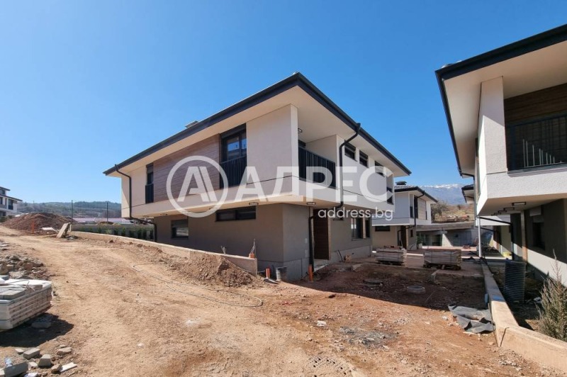 Na prodej  Dům Sofia , m-t Kambanite , 295 m2 | 38675937 - obraz [5]