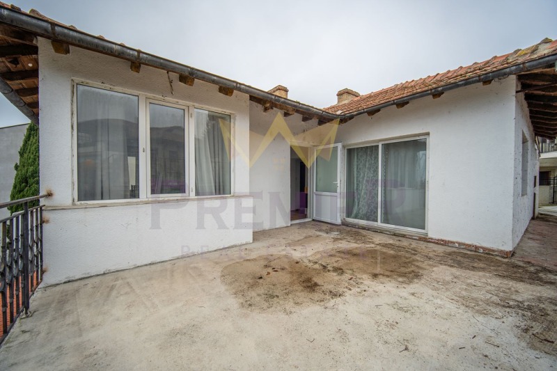 Продава КЪЩА, гр. Балчик, област Добрич, снимка 7 - Къщи - 53004453