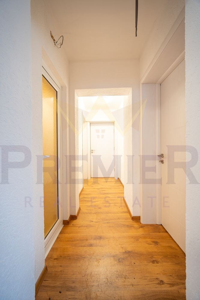 Продава КЪЩА, гр. Балчик, област Добрич, снимка 10 - Къщи - 53004453