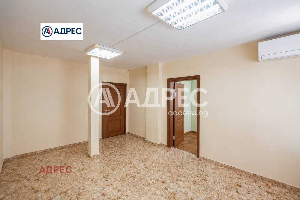 Продава МНОГОСТАЕН, гр. Варна, Център, снимка 4 - Апартаменти - 55457144