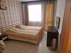 2 slaapkamers Sveti Vlas, regio Boergas 13