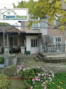 Продажба на имоти в с. Крушуна, област Ловеч - изображение 12 