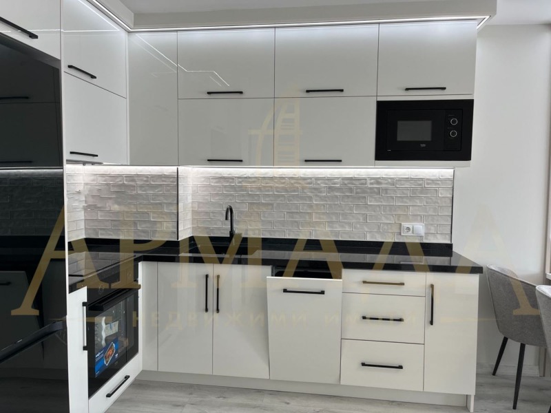 In vendita  1 camera da letto Plovdiv , Hristo Smirnenski , 75 mq | 14243144
