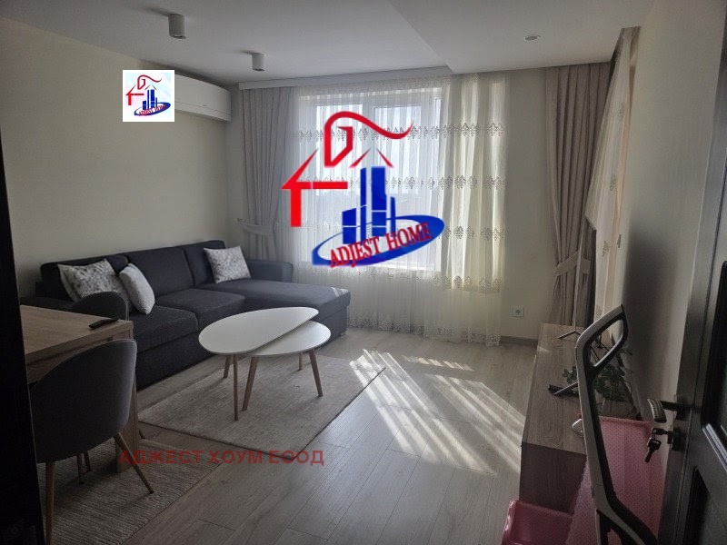 Продава 2-СТАЕН, гр. Шумен, Пазара, снимка 2 - Апартаменти - 56170331