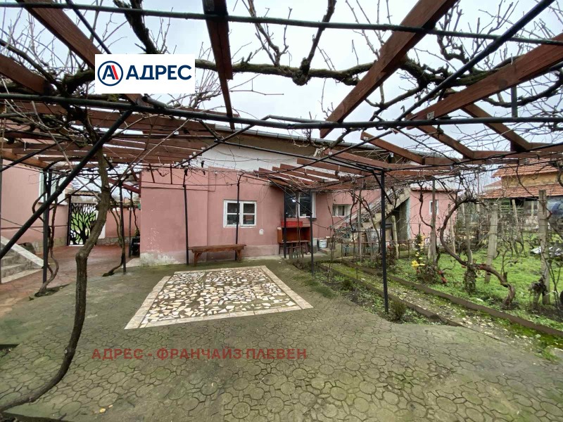 Продава КЪЩА, с. Добролево, област Враца, снимка 2 - Къщи - 52927274